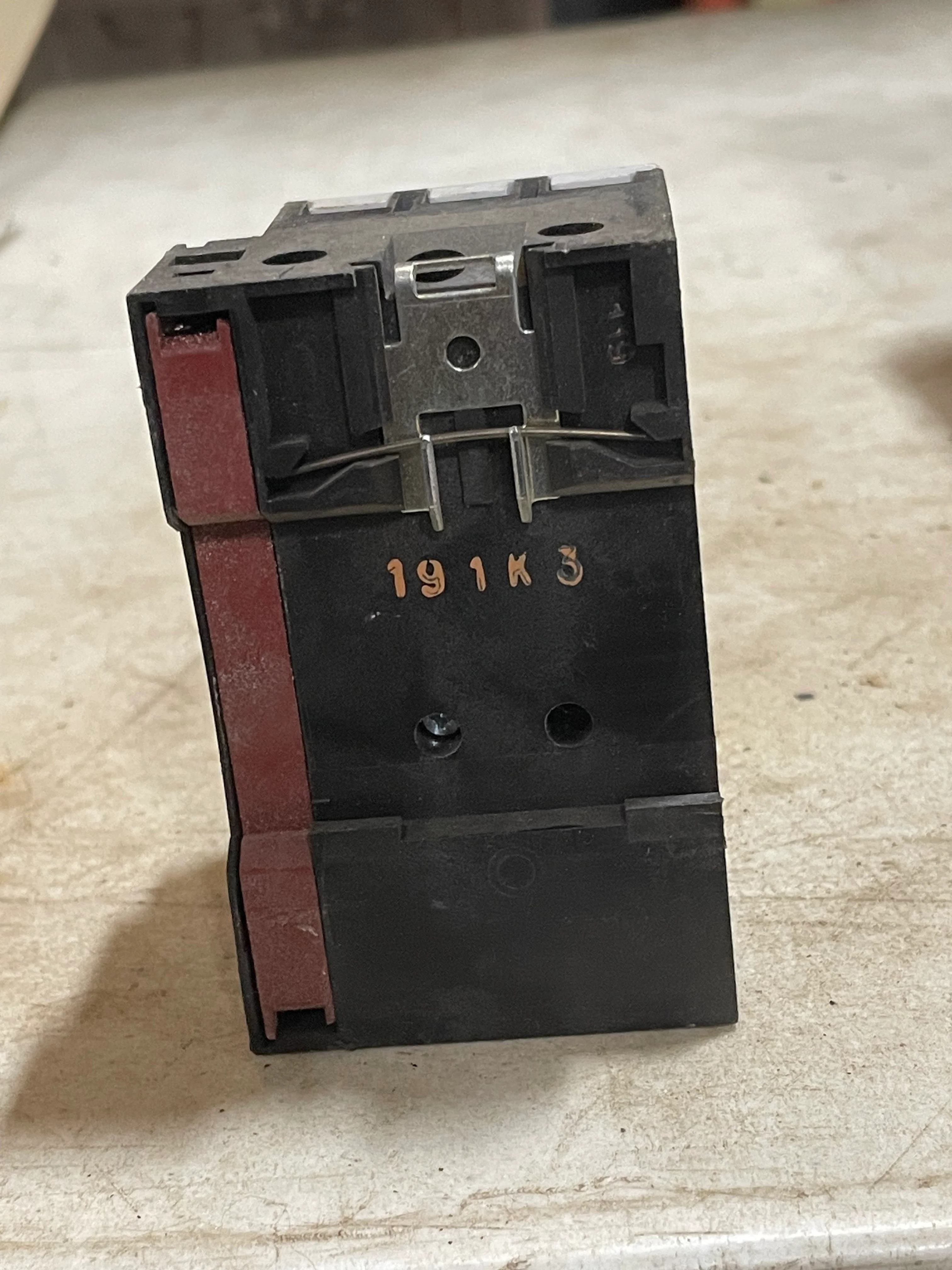 Siemens 3VU1300-1NK00 Starter Motor Protector-Used - Image 3